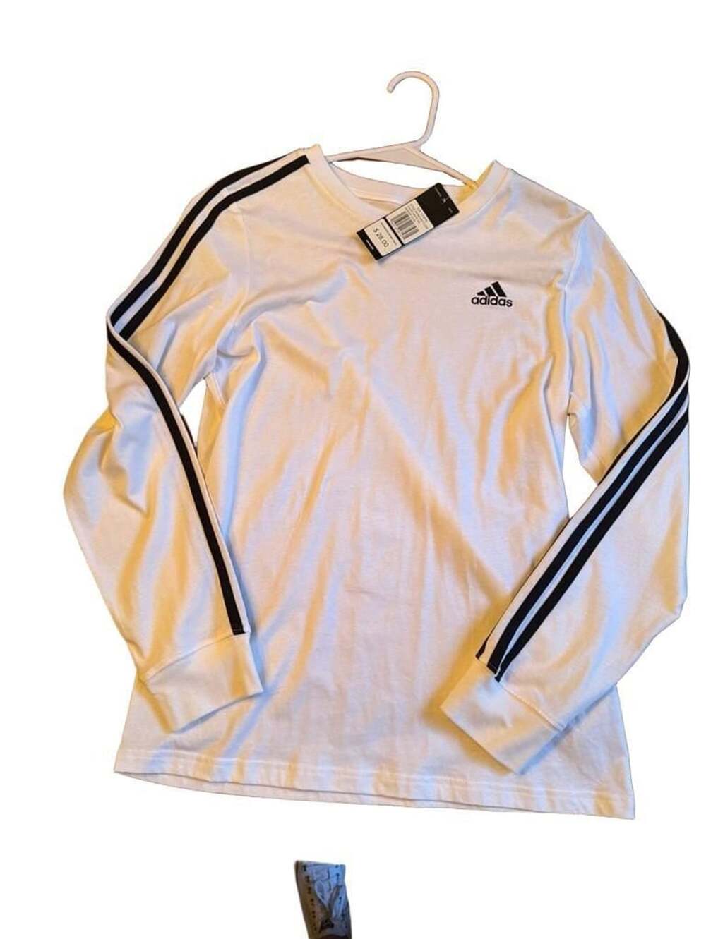 Youth Adidas 3 Stripes Leaf Logo T-shirt w camo h1520